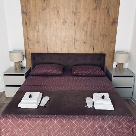 Central Luxury Apartment Ιάσιο Εξωτερικό φωτογραφία