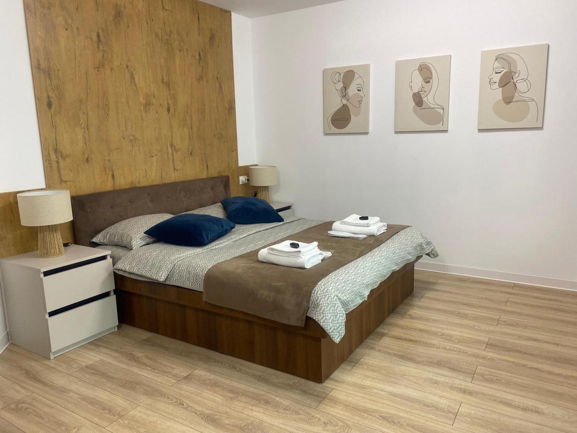 Central Luxury Apartment Ιάσιο Εξωτερικό φωτογραφία